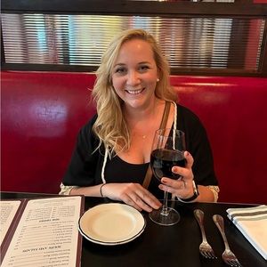 Meet your Posher, Erin